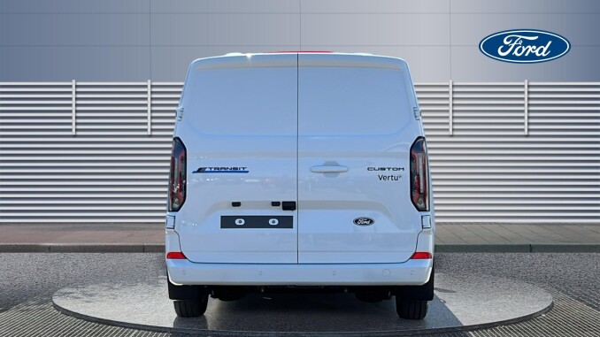 Ford Transit Custom E-320 L1 Rwd 100kW 71kWh H1 Van Limited Auto - Image 6